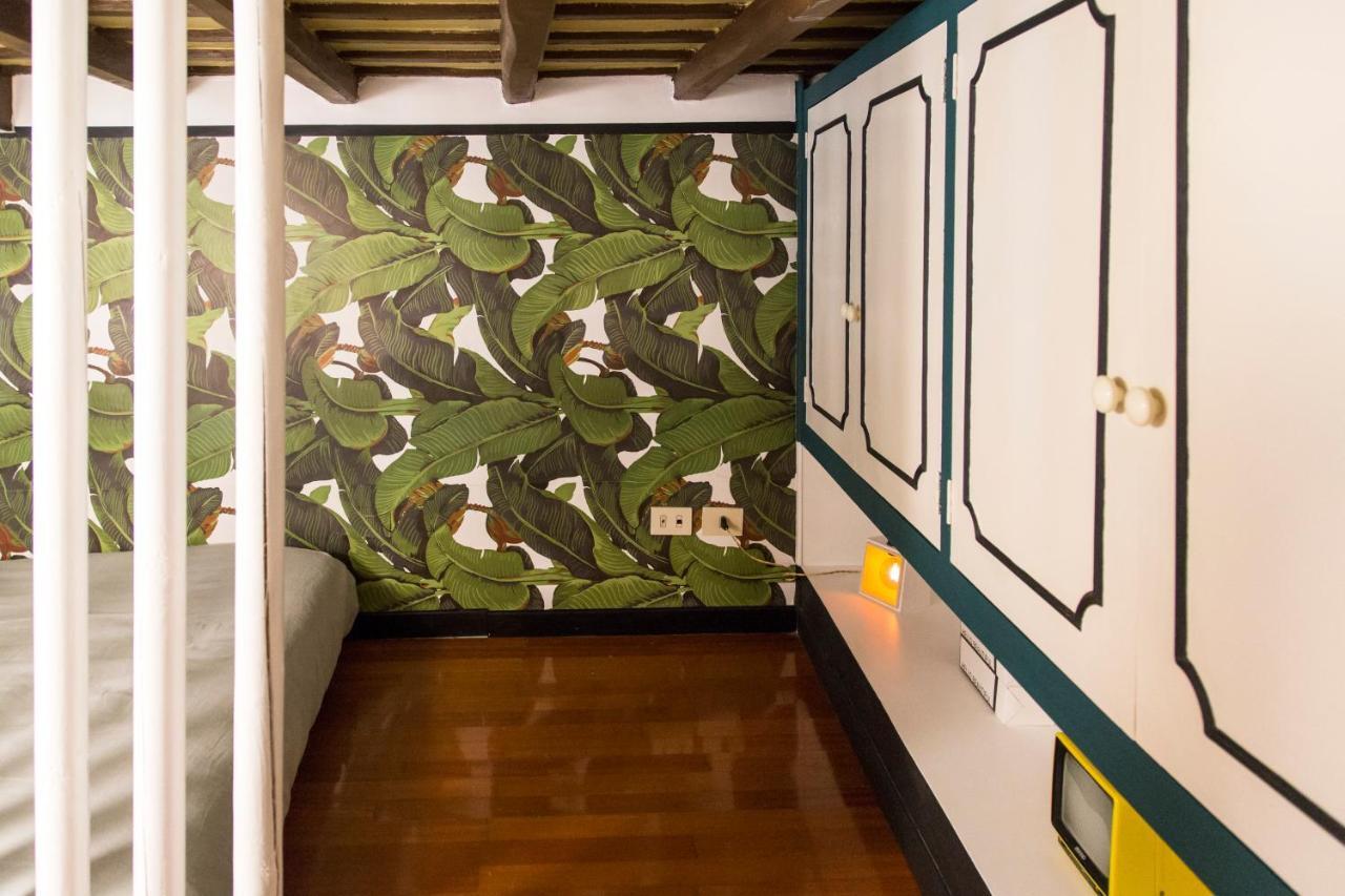 Trasteverehome - Central Monserrato House With Balcony 罗马 外观 照片